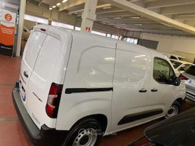 Peugeot Partner Partner 1.5 diesel 100cv S&S L1 Bianco usata Alonte