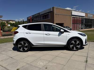 Ford Fiesta 1.0 EcoBoost Hybrid 125CV Titanium Bianco usata Affi