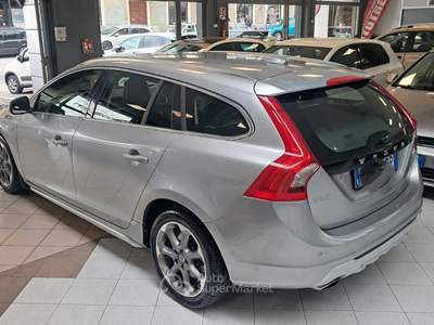 Volvo V60 volvo D4 Geartronic Ocean Race Argento usata Giaveno
