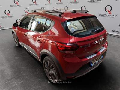 Dacia Sandero STEPWAY 1.0 TCE COMFORT ECO-G 100CV Rosso usata Milano