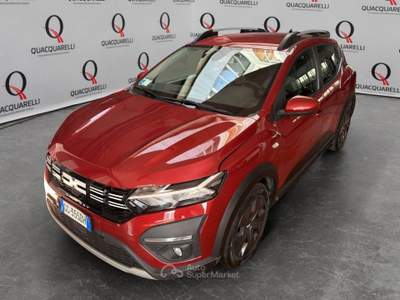 Dacia Sandero STEPWAY 1.0 TCE COMFORT ECO-G 100CV Rosso usata Milano