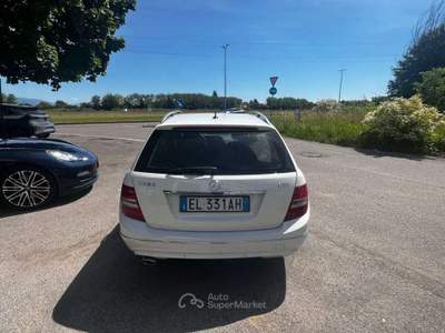 Mercedes-Benz Classe C CDI S.W. 4Matic BlueEFF. Avantgarde Bianco usata Arcore