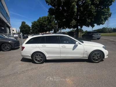 Mercedes-Benz Classe C CDI S.W. 4Matic BlueEFF. Avantgarde Bianco usata Arcore