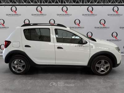 Dacia Sandero 0.9 TCE STEPWAY S&S EU6 Bianco usata Milano