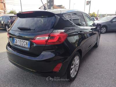 Ford Fiesta TITANIUM 5P. 1.1 GPL Nero usata Cherasco