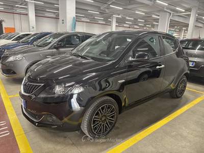Lancia Ypsilon 1.0 FireFly 70cv S&S Hybrid GOLD Nero usata Palermo