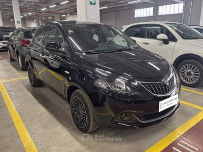 Lancia Ypsilon 1.0 FireFly 70cv S&S Hybrid GOLD Nero usata Palermo