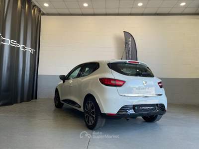 Renault Clio 1.2 16v 75cv Zen Bianco usata Leini