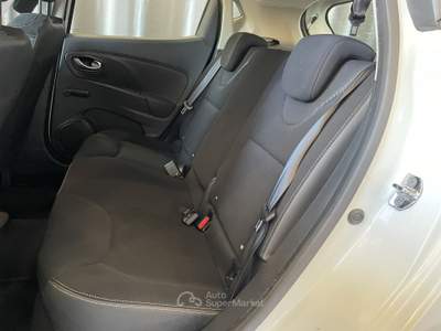 Renault Clio 1.2 16v 75cv Zen Bianco usata Leini