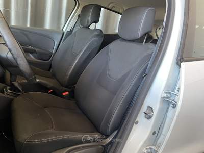 Renault Clio 1.2 16v 75cv Zen Bianco usata Leini