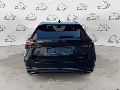 Skoda Octavia 2.0 TDI EVO 147KW RS DSG 4WD Nero usata Vedelago