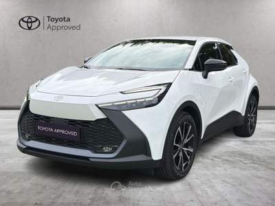 Toyota C-HR 2.0 PHEV E-CVT Trend Bianco usata Varese