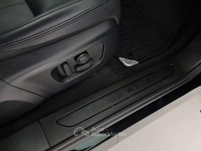 Land Rover Range Rover Evoque 2.0D I4 163 CV AWD Auto SE N1 Autocarro Nero usata Reggio nell'Emilia