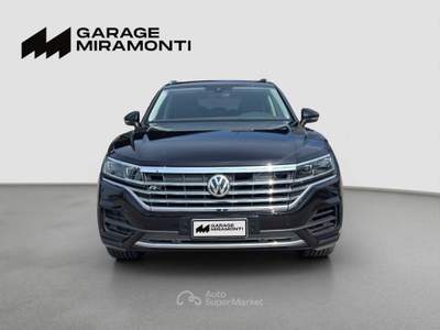 Volkswagen Touareg 3.0 V6 tdi Advanced R-Line Exterior Pack 286cv tiptronic Nero usata Cappella Maggiore