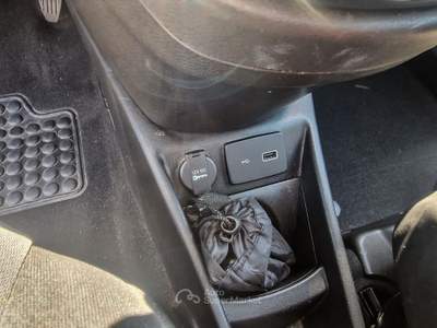 Lancia Ypsilon III 2015 5 Porte 1.2 Ecochic 69cv Silver Nero usata Mappano