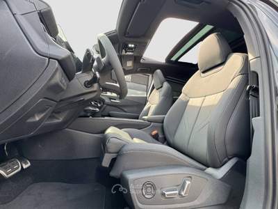 Audi Q3 2.0 tdi S line edition 150cv s-tronic Grigio usata Cappella Maggiore