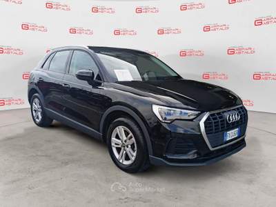 Audi Q3 35 TDI S tronic Business Nero usata Villaga