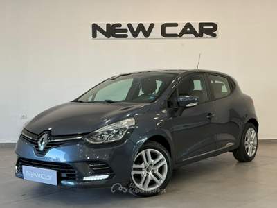 Renault Clio 0.9 TCe 12v 75 cv 5p generation (56 kw) Grigio usata Caresanablot