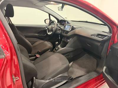 Peugeot 208 Touch PureTech 82cv Lilla usata Caresanablot