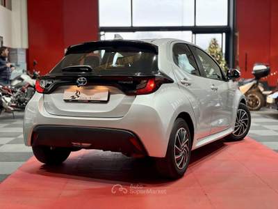 Toyota Yaris Hybrid Style MY20 Argento usata Cornate D'adda