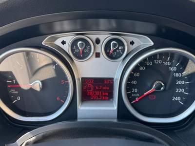 Ford Kuga 2.0 TDCi 163 CV 4WD DPF Nero usata San Giuseppe Vesuviano