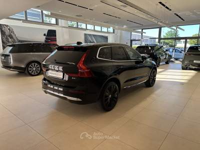 Volvo XC60 B4 D AWD automatico Ultimate Bright Nero usata Forlì