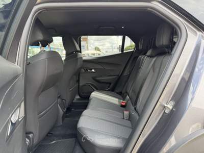 Peugeot 2008 PureTech 130 EAT8 Allure S&S aut. usata Caresanablot