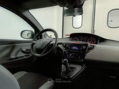 Lancia Ypsilon GPL Gold * TUA CON ANTICIPO 0 DA 200,00 € * Bianco usata Giugliano in Campania