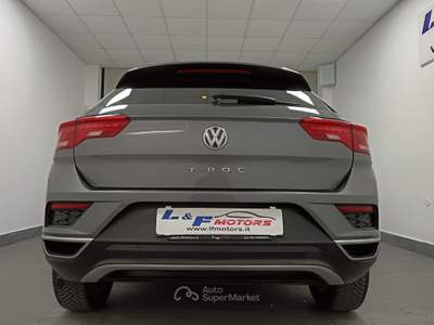 Volkswagen T-Roc T-Roc  CAMBIO AUTOMATICO Grigio usata Giugliano in Campania