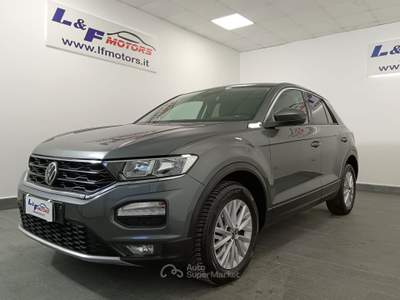 Volkswagen T-Roc T-Roc  CAMBIO AUTOMATICO Grigio usata Giugliano in Campania