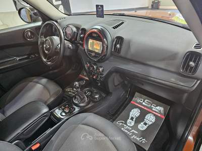 MINI One Countryman 1.5 Benzina 136cv ALL4 Arancione usata Qualiano