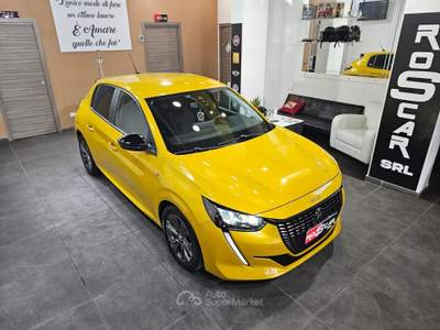 Peugeot 208 1.5 BlueHDi 100 cv S&S 5 porte Giallo usata Qualiano