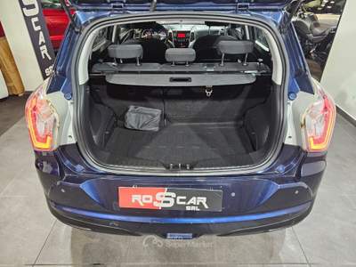 SsangYong Tivoli 1.6 GPL 90.000km Blu/Azzurro usata Qualiano