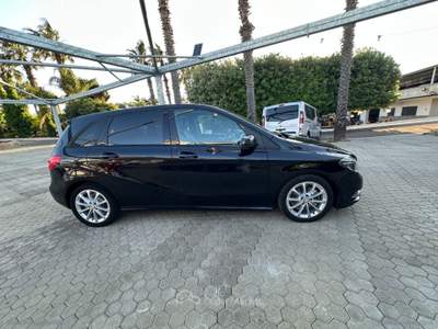 Mercedes-Benz Classe B B 180 CDI Premium Nero usata San Michele Salentino