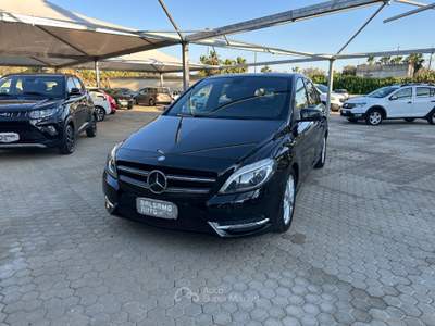 Mercedes-Benz Classe B B 180 CDI Premium Nero usata San Michele Salentino