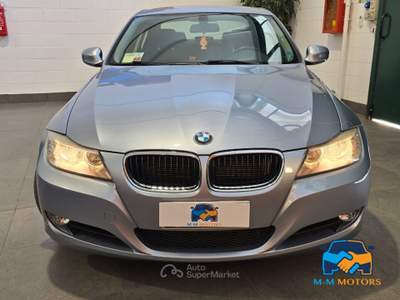 BMW Serie 3 325tds d 2.0 116cv Blu/Azzurro usata Curno