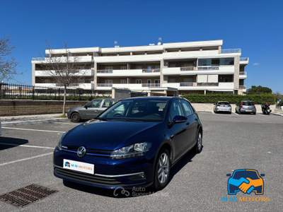 Volkswagen Golf Golf 5p 1.5 tgi Executive 130cv dsg Blu/Azzurro usata Roma