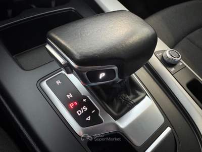 Audi A4 30 2.0 tdi mhev Business Advanced 136cv s-tronic Nero usata Pollenza