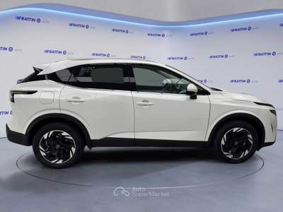 Nissan Qashqai Qashqai Mhev 158 Cv Xtronic N-Connecta Bianco usata Cassola