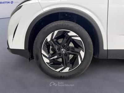 Nissan Qashqai Qashqai Mhev 158 Cv Xtronic N-Connecta Bianco usata Cassola