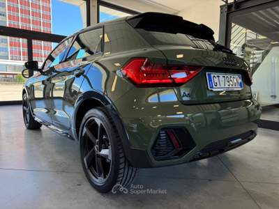 Audi A1 30 1.0 tfsi Identity Contrast 110cv s tronic Lilla usata Pollenza