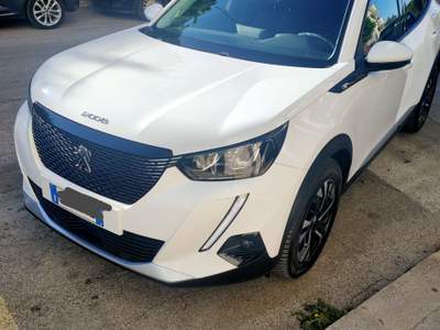 Peugeot 2008 S&S GT Bianco usata Valenzano