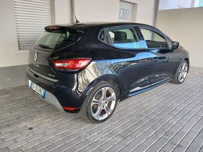 Renault Clio Clio 5p 1.2 GT 120cv edc CAMBIO F1 Nero usata Oleggio