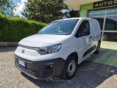 Fiat Doblò MY 2023 1.5 BlueHdi 102 cv Navi Cruise PDC Unico Proprietario Bianco usata Nave