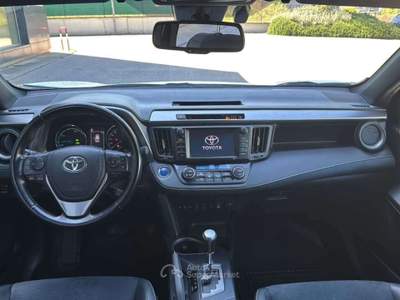 Toyota RAV4 RAV4 4ª serie 2.5 Hybrid 2WD Lounge Bianco usata Perugia