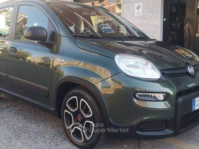 Fiat Panda Panda III 2021 Cross 1.0 firefly hybrid City Cross NON  Obbligo  di finanziamento Verde usata MONCALIERI