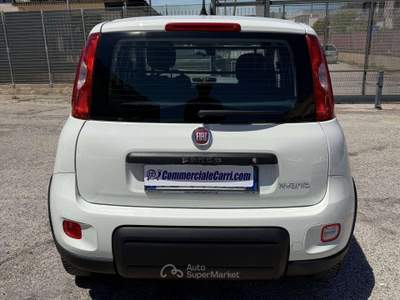 Fiat Panda VAN 1.0 HYBRID 4 POSTI STREET - 2022 Bianco usata Corato