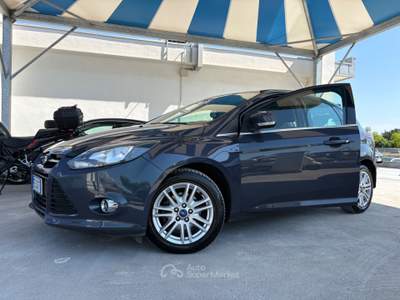 Ford Focus Titanium Blu/Azzurro usata ALTAMURA