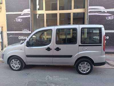 Fiat Doblò 5 POSTI EURO 4 Grigio usata Corato