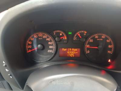 Fiat Doblò 5 POSTI EURO 4 Grigio usata Corato